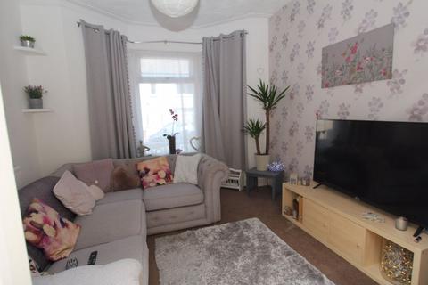 3 bedroom terraced house for sale - Everard Street, Barry