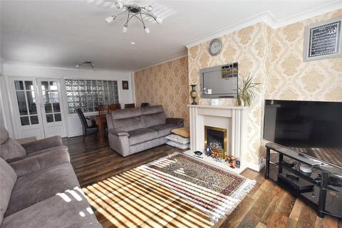 3 bedroom semi-detached house for sale, Lea Farm Grove, Kirkstall, Leeds