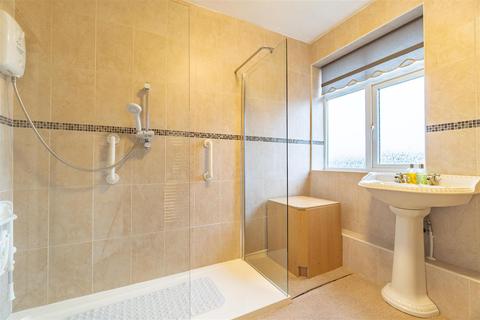 48 Beacon Lane, Dudley, DY3 1NB