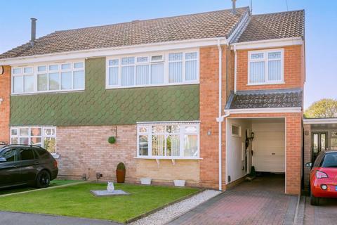 3 Eversley Grove, Sedgley, Dudley, DY3 3RF