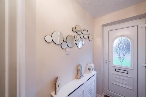 43 Botany Drive, Upper Gornal, Dudley, DY3 3XT