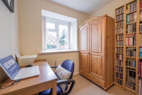 43 Botany Drive, Upper Gornal, Dudley, DY3 3XT