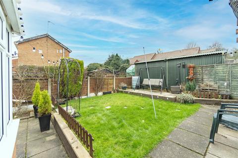 19 Moises Hall Road, Wombourne, Wolverhampton, WV5 0LF