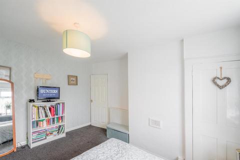 15 Beech Close, Dudley, DY3 1NG