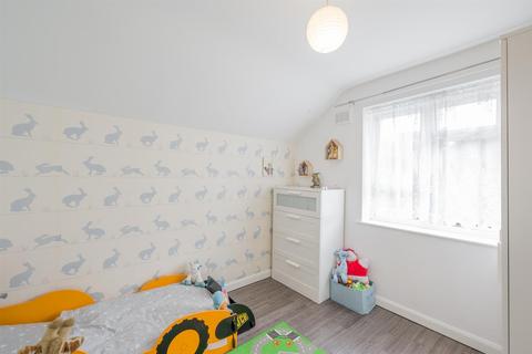 15 Beech Close, Dudley, DY3 1NG