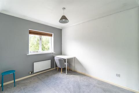 15 Boscobel Close, Dudley, DY1 2GA