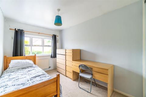 15 Boscobel Close, Dudley, DY1 2GA
