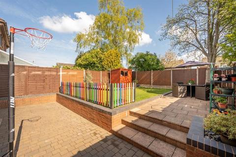 38 Dingle View, Dudley, DY3 3LE