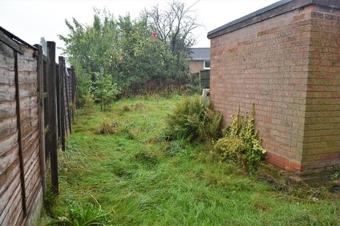 11 Dresden Close, Wolverhampton, WV4 6DG