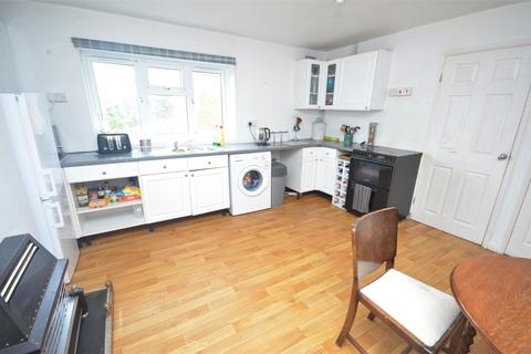 11 Dresden Close, Wolverhampton, WV4 6DG