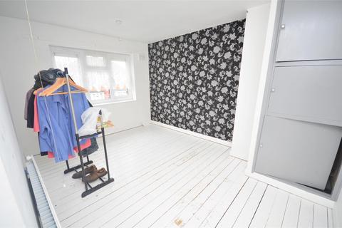11 Dresden Close, Wolverhampton, WV4 6DG
