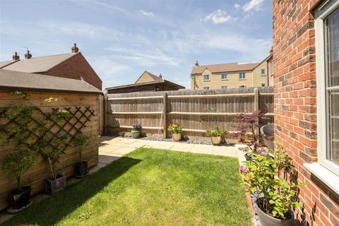 40 Cornflower Road, Moreton-in-marsh, GL56 9PS