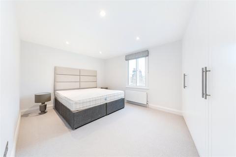 3 bedroom terraced house to rent, Elizabeth Street, Belgravia, London, SW1W