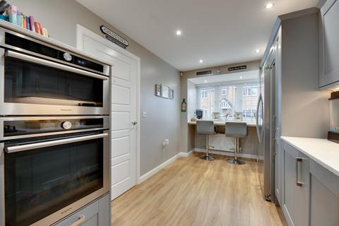 28 Ropery Road, Gateshead, NE8 2HP