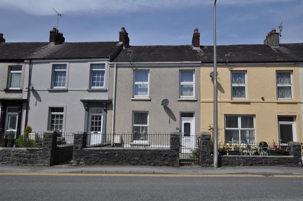 Francis Terrace, Carmarthen 3 bed terraced house £149,950