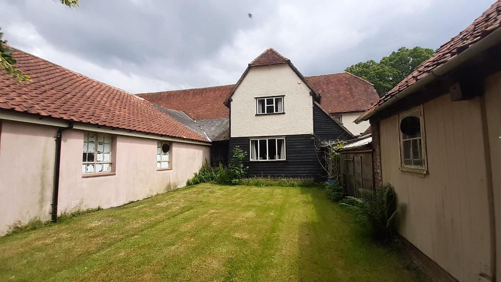 Great Hallingbury 4 bed barn conversion for sale £700,000