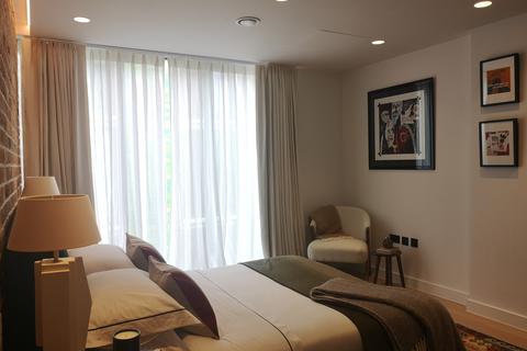 2 bedroom flat for sale, Abbot Road, London, E14