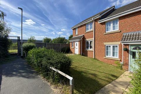 3 bedroom semi-detached house for sale - Catterick Close, CORBY
