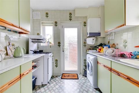 111 Thurleigh Road, London, SW12 8TY