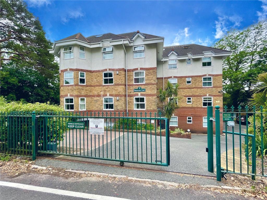 St. Stephens Road, Bournemouth, BH2 2 bed apartment £1,200 pcm (£277 pw)