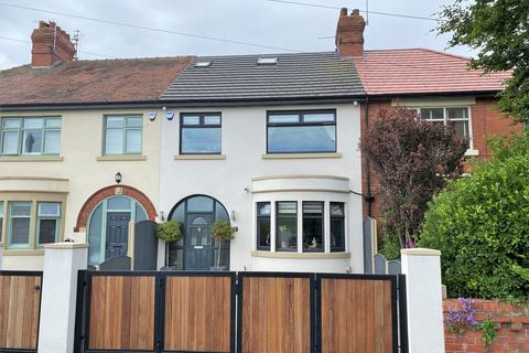 4 bedroom terraced house for sale - Arundel Road, Lytham St Annes, FY8