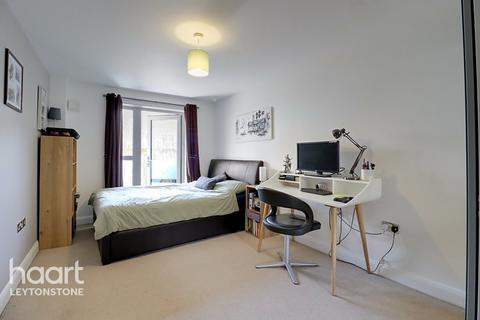2 bedroom flat for sale - 38 Leyton Green Road, Leyton