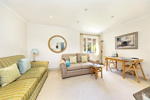 4 Kenmore Close, Richmond, TW9 3JG