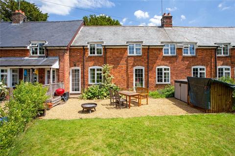 3 bedroom terraced house to rent, Manor Cottages, Avington Lane, Itchen Abbas, Winchester, SO21