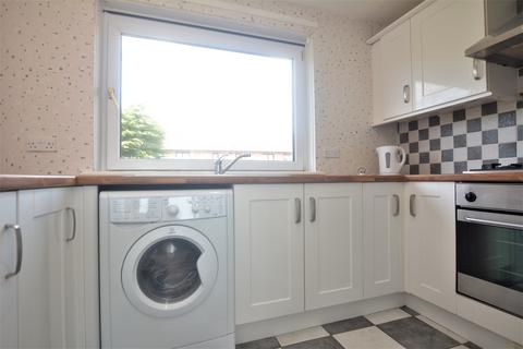 2 bedroom apartment to rent - Ingleston Avenue, Dunipace, Denny, FK6 6QP