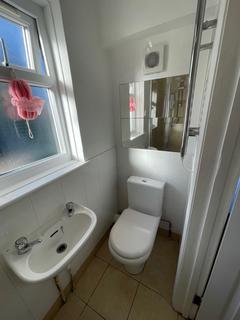 Studio to rent, Swinburne Road, Oxford - Professionals Only