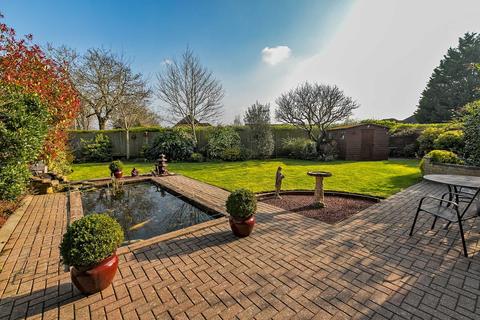 23 Prestwick Close, Bletchley, Milton Keynes, MK3 7RQ