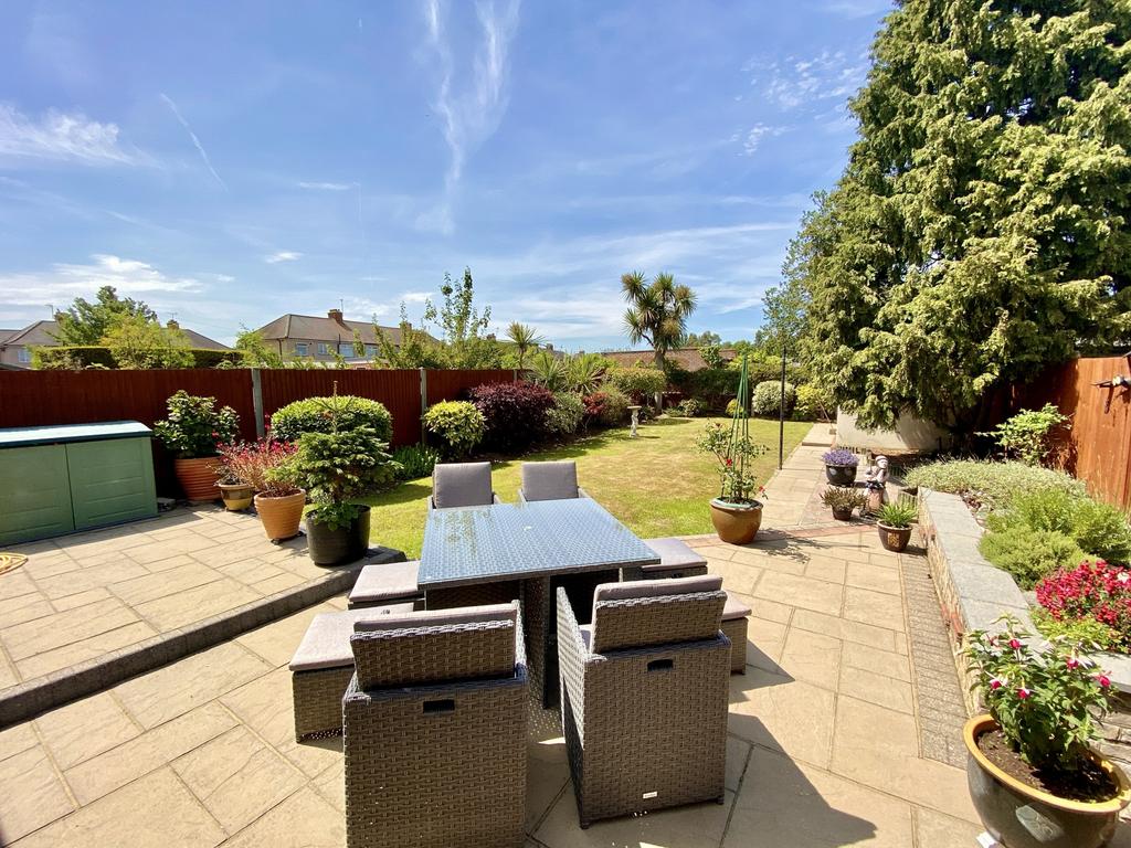 Exmouth Road, Ruislip, HA4 5 bed end of terrace house £735,000