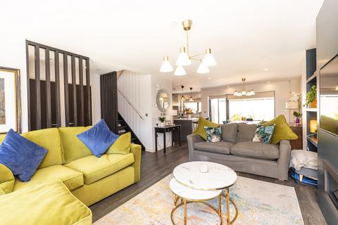 20 Bryneithin, Dinas Powys, CF64 4BL