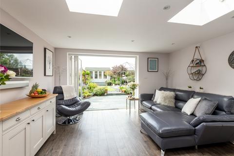 21 Asquith Road, Gillingham, ME8 0JD