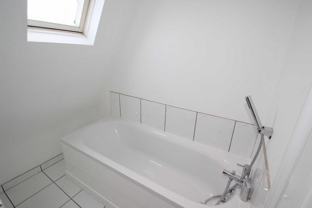 Main bathroom