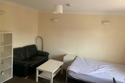 1 bedroom flat to rent, Swinburne Road, Oxford