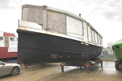 1 bedroom houseboat for sale, Vicarage Lane, Hoo ME3
