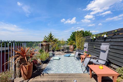 186a Victoria Road, Wood Green, London, N22 7XQ