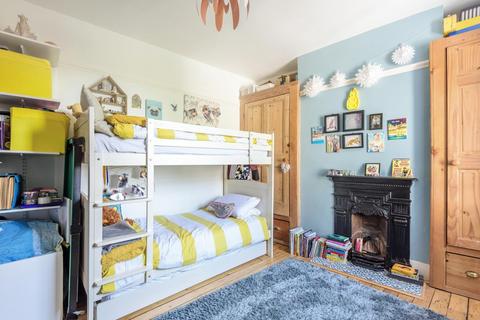 186a Victoria Road, Wood Green, London, N22 7XQ