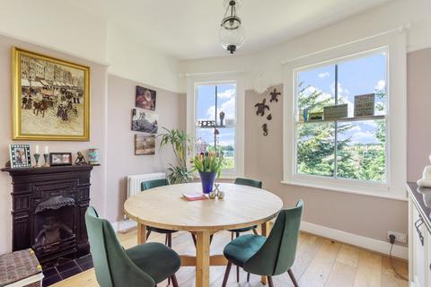 186a Victoria Road, Wood Green, London, N22 7XQ