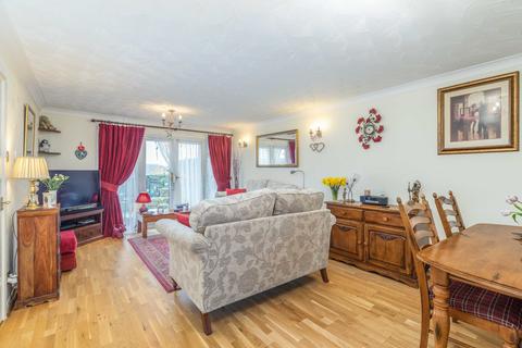 26 Parkfield, Letchworth Garden City, SG6 2QF