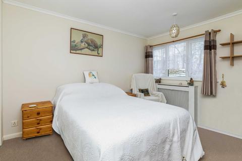 26 Parkfield, Letchworth Garden City, SG6 2QF