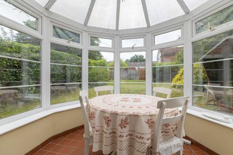 3 bedroom semi-detached house for sale - The Chilterns, Hitchin, Hertfordshire, SG4