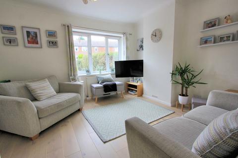 26 Meadway, Knebworth, SG3 6DN