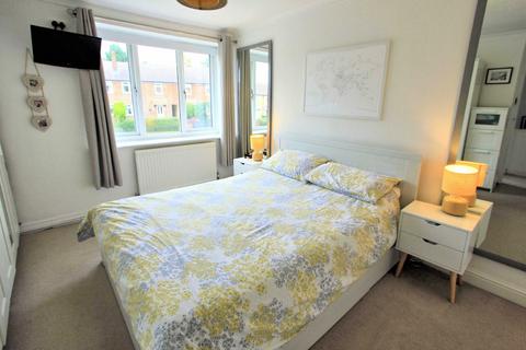 26 Meadway, Knebworth, SG3 6DN