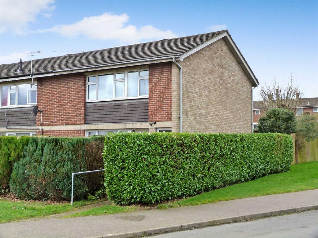 Wood Common, Hatfield, Hertfordshire, AL10 3 bed end of terrace house
