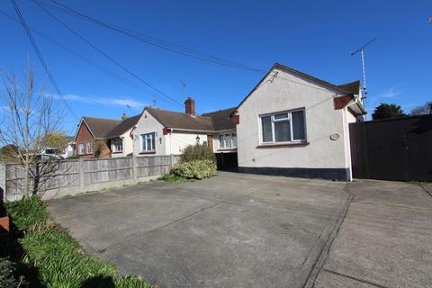 undefined, Common Approach, Thundersley