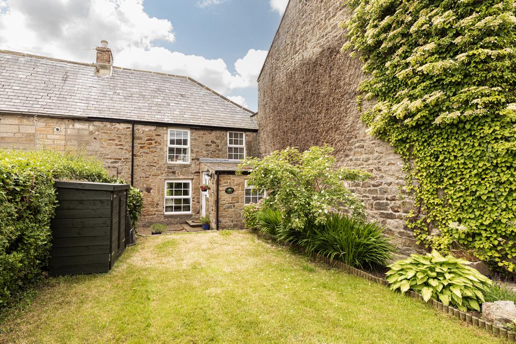 Peartree House, Ovington, Northumberland NE42 3 bed cottage for sale