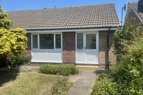 2 bedroom bungalow to rent - Jendale, Sutton Park, Hull, Yorkshire, HU7