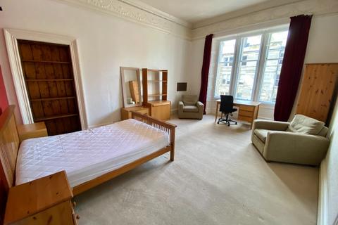 4 bedroom flat to rent, Bruntsfield Place, Bruntsfield, Edinburgh, EH10
